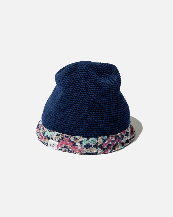 HEM PATTERN BUCKET HAT