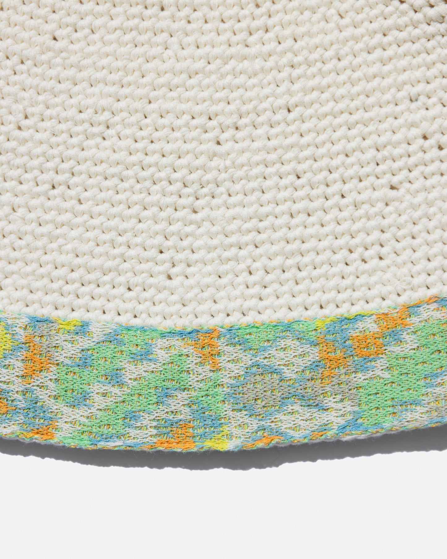 HEM PATTERN BUCKET HAT