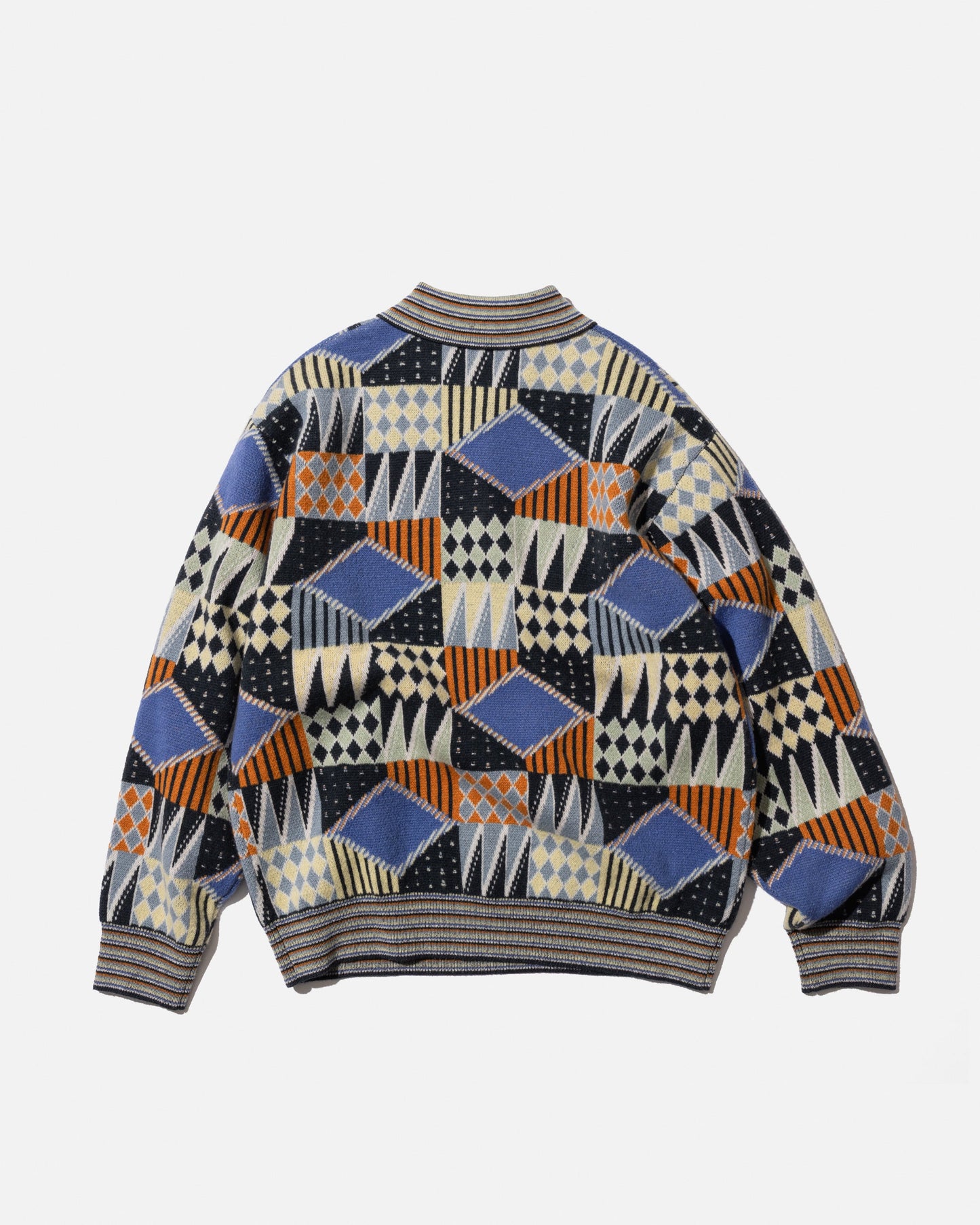 GEOMETRIC PATTERN POLO