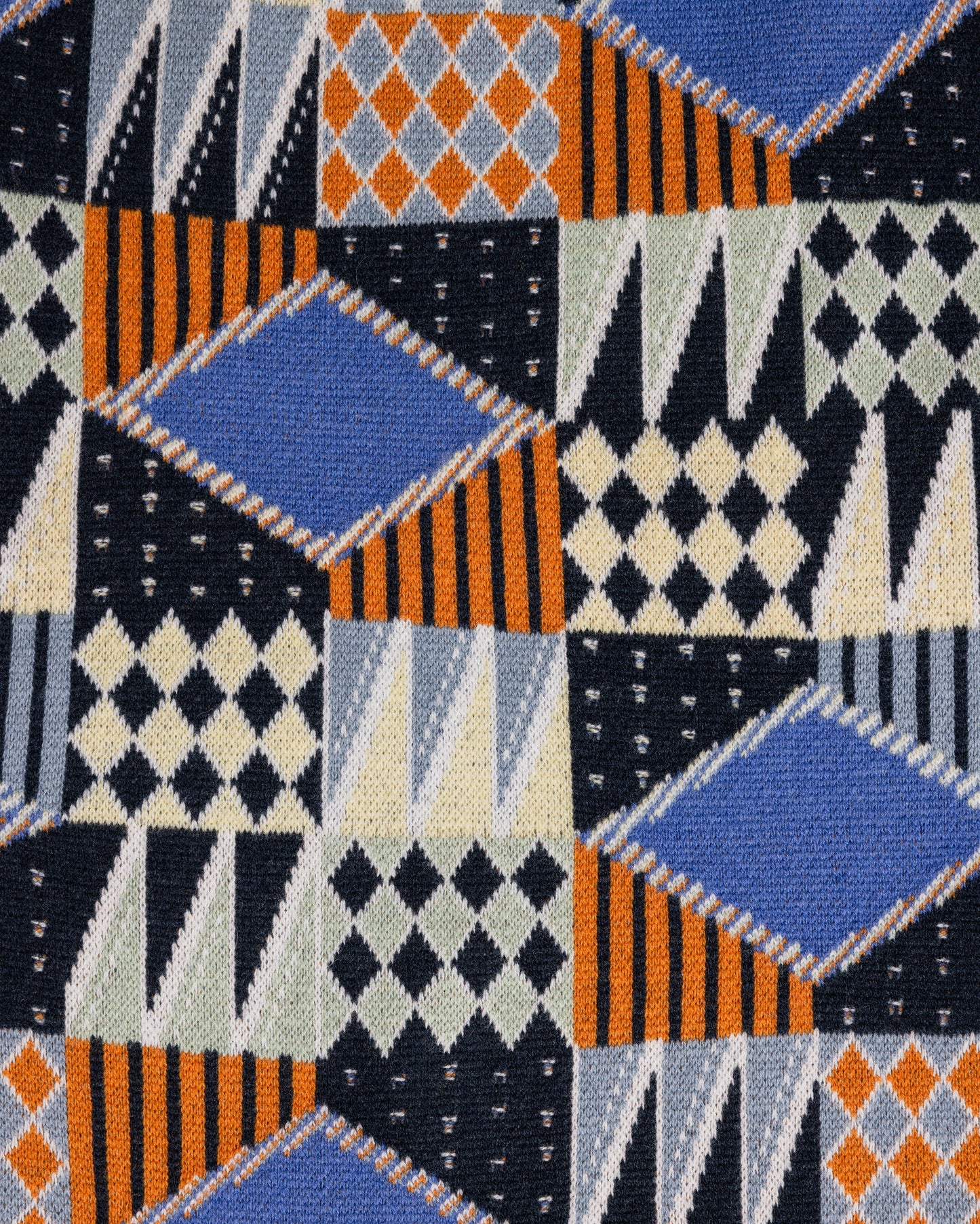 GEOMETRIC PATTERN POLO