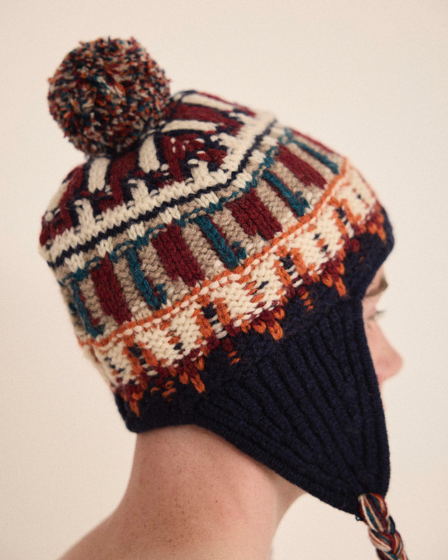 NATIVE PATTERN BEANIE